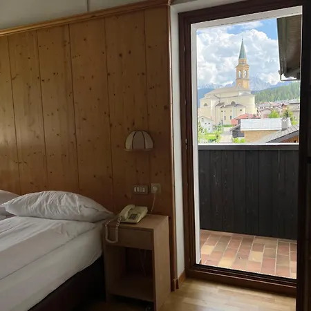 Hotel D'La Varda-2